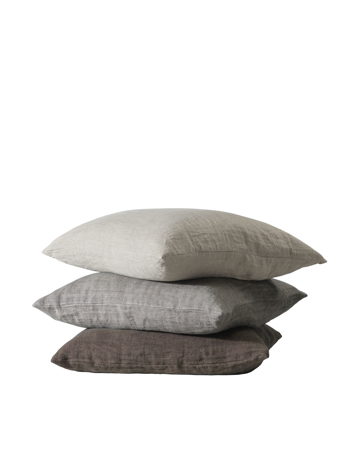 Luxury Light kuddfodral från Cozy Living i 100%, högkvalitativt linne med en mjuk, lyxig känsla. Kuddfodralet kommer i olika färger. - Kombinera gärna med en fin pläd från Cozy Living. - Storlek: 50x50 cm. - Kuddfodralet passar bra i vardagsrummet eller i bäddning.